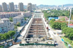 中国二十冶承建的湖州内环快速路隧道首段顶板顺利浇筑
